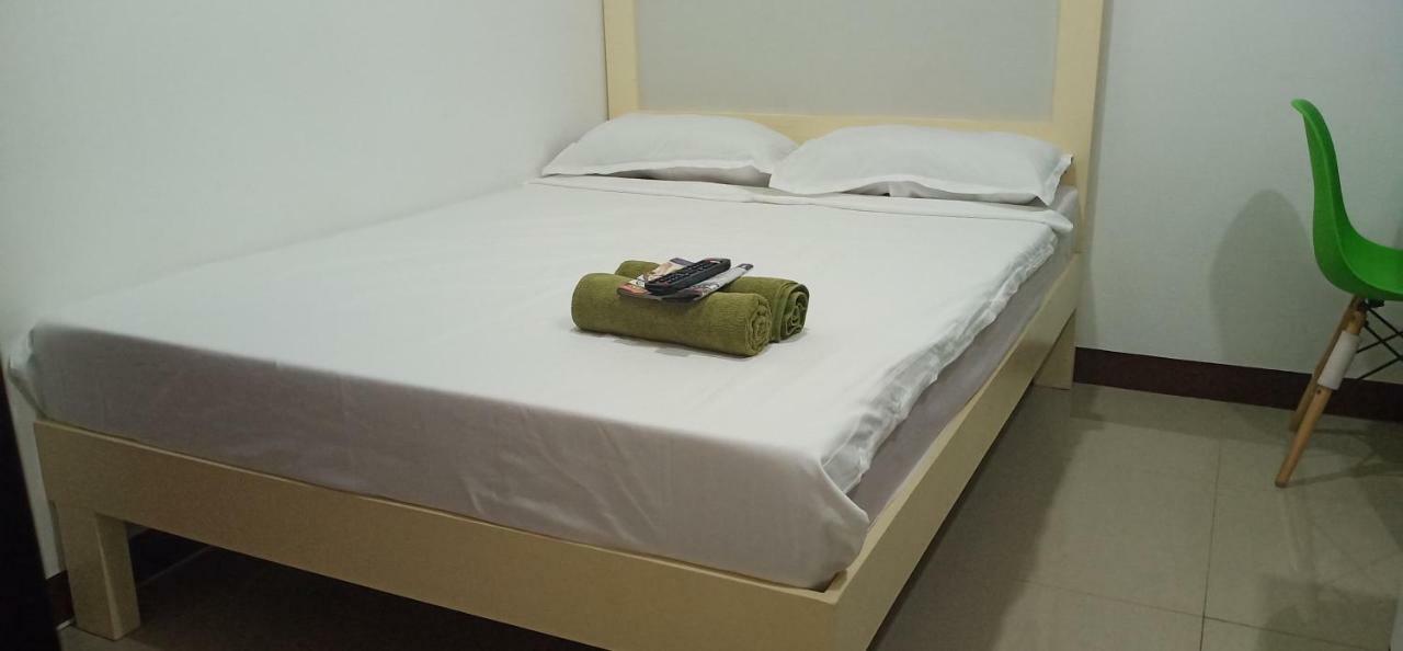 Clark-Pad Inn, Angeles City Buitenkant foto