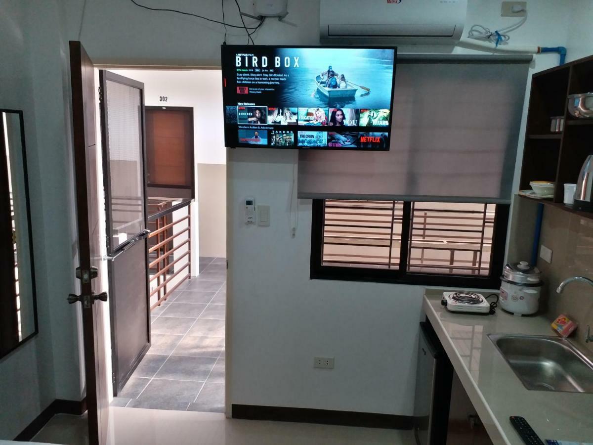 Clark-Pad Inn, Angeles City Buitenkant foto