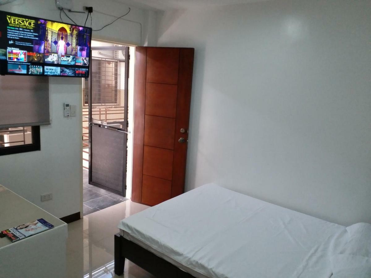 Clark-Pad Inn, Angeles City Buitenkant foto