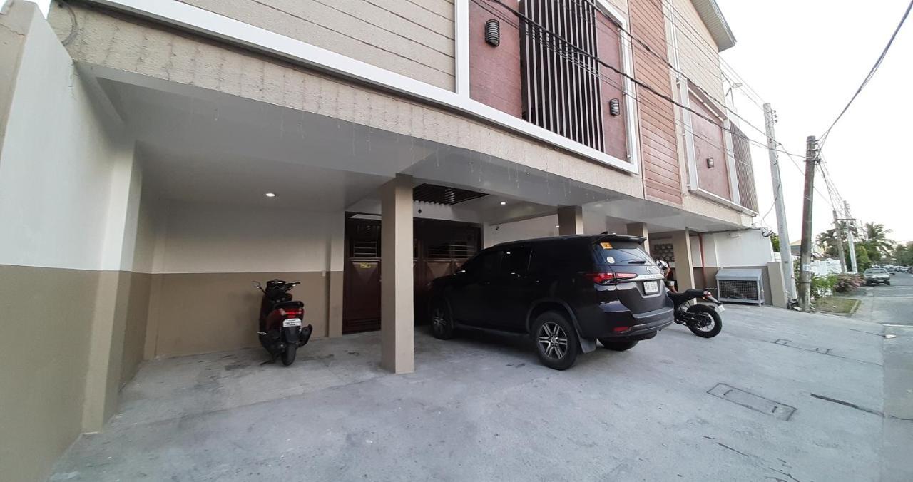 Clark-Pad Inn, Angeles City Buitenkant foto